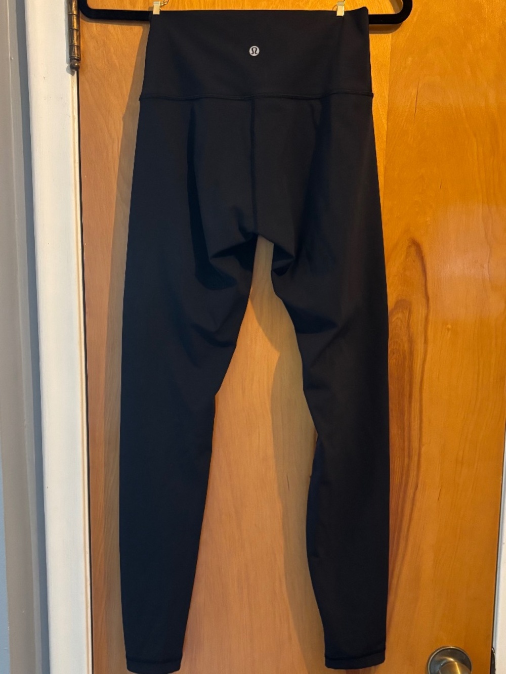Lulu Lemon black leggings size 6